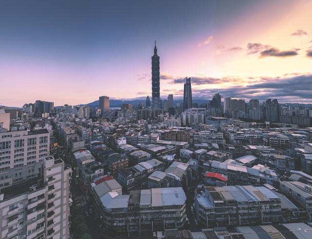 2025年新澳门和香港天天免费精准大全,全面释义、解释与落实与警惕虚假宣传
